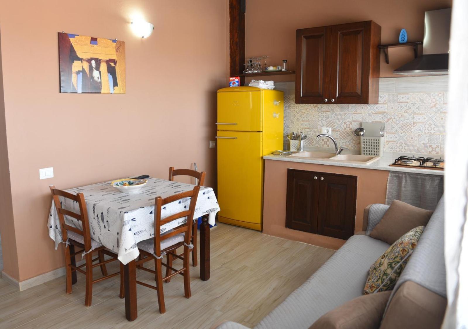 Casa Vacanze Abbacari Realmonte Oda fotoğraf